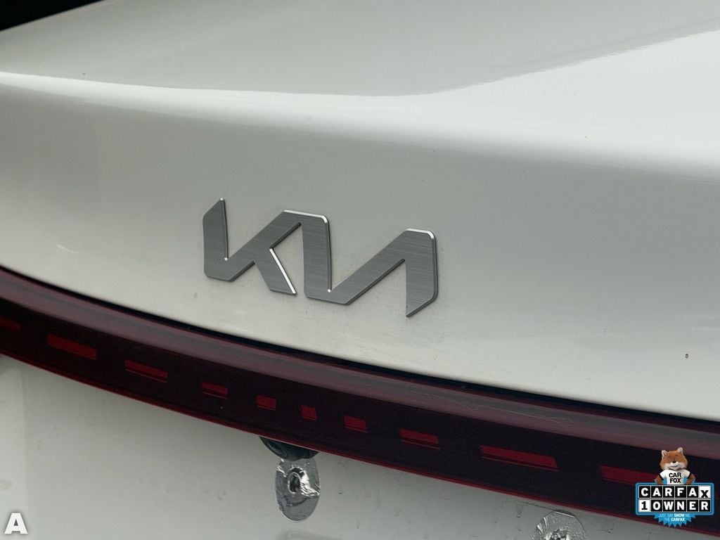 Used 2023 Clear White Kia LX image 10