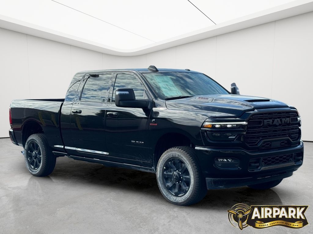 New 2026 Diamond Black Crystal Pearlcoat Ram Laramie image 8