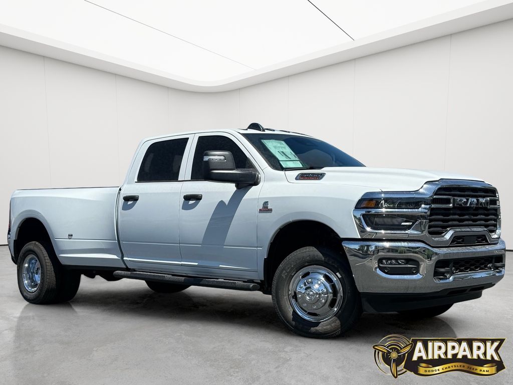 New 2026 Bright White Ram Tradesman image 2