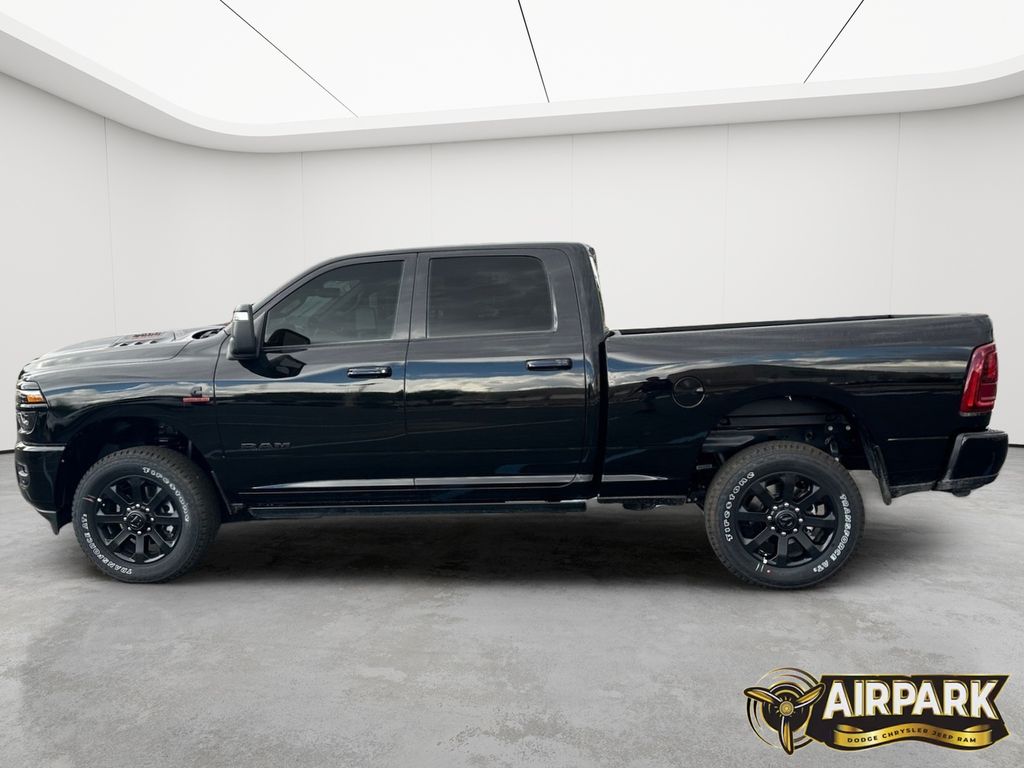 New 2026 Diamond Black Crystal Pearlcoat Ram Laramie image 8