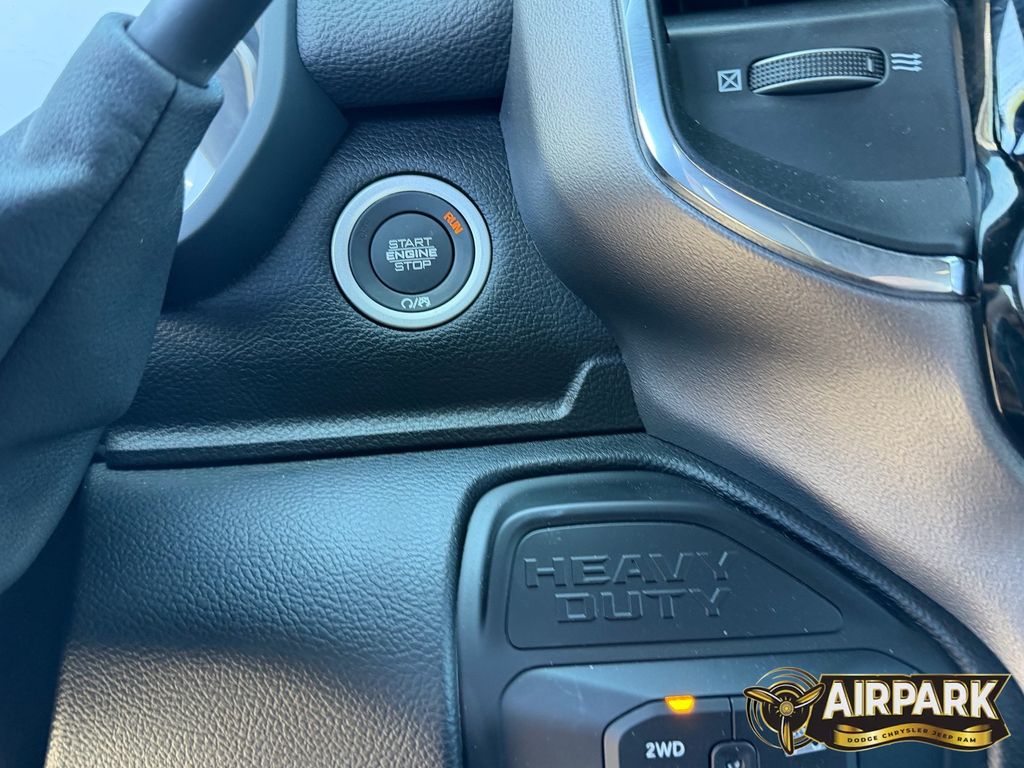 2026 RAM 2500 Laramie - Photo 24
