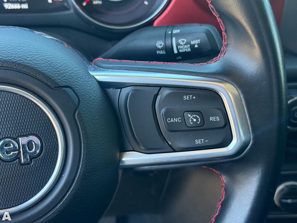 Used 2021 Hydro Blue Pearlcoat Jeep Rubicon image 17