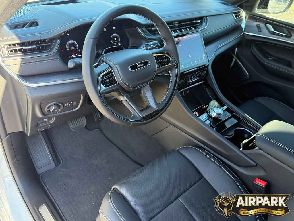 New 2025 Bright White Jeep Overland image 11