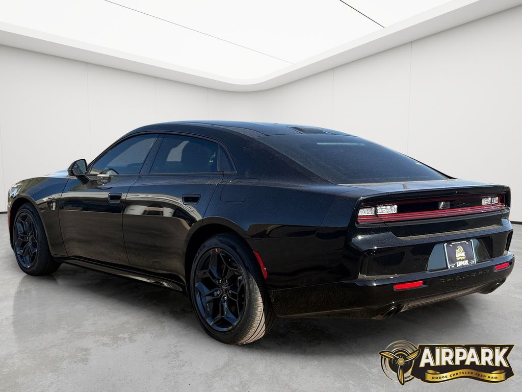 New 2026 Diamond Black Crystal Pearlcoat Dodge R/T image 6