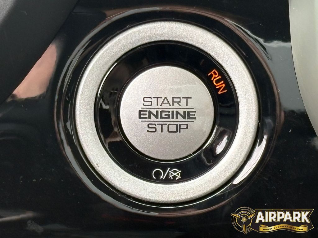 New 2026 Diamond Black Crystal Pearlcoat Ram Tungsten image 20