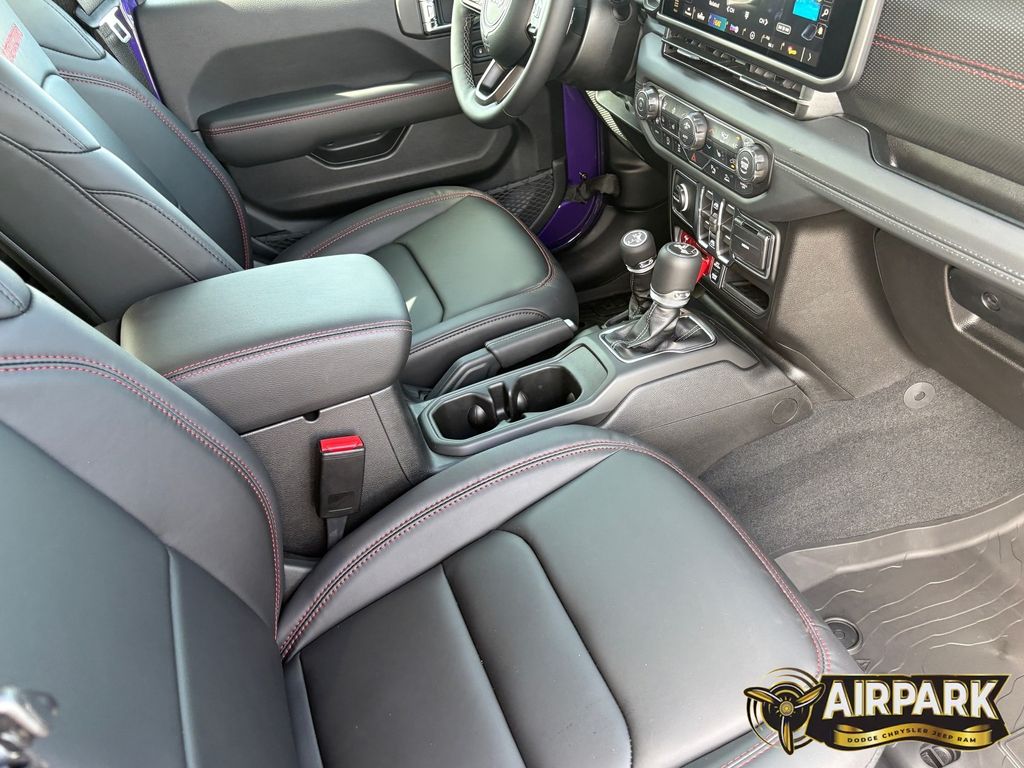 New 2026 Reign Jeep Rubicon image 11