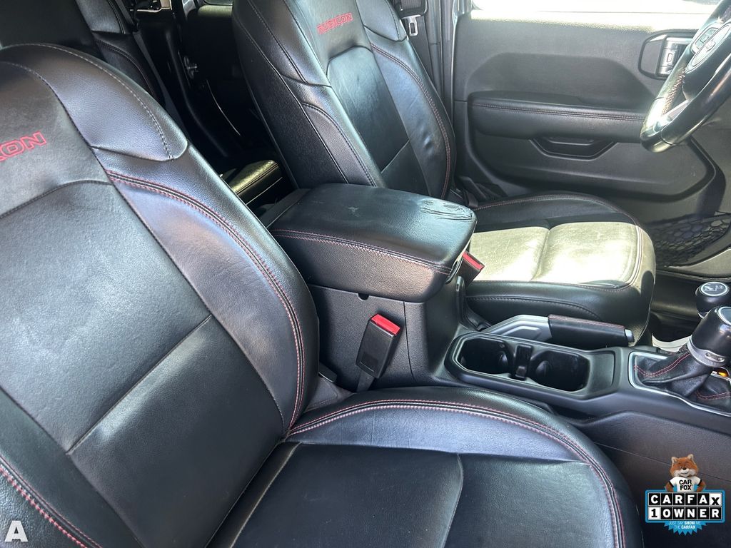 Used 2022 Granite Crystal Metallic Clearcoat Jeep Rubicon image 10