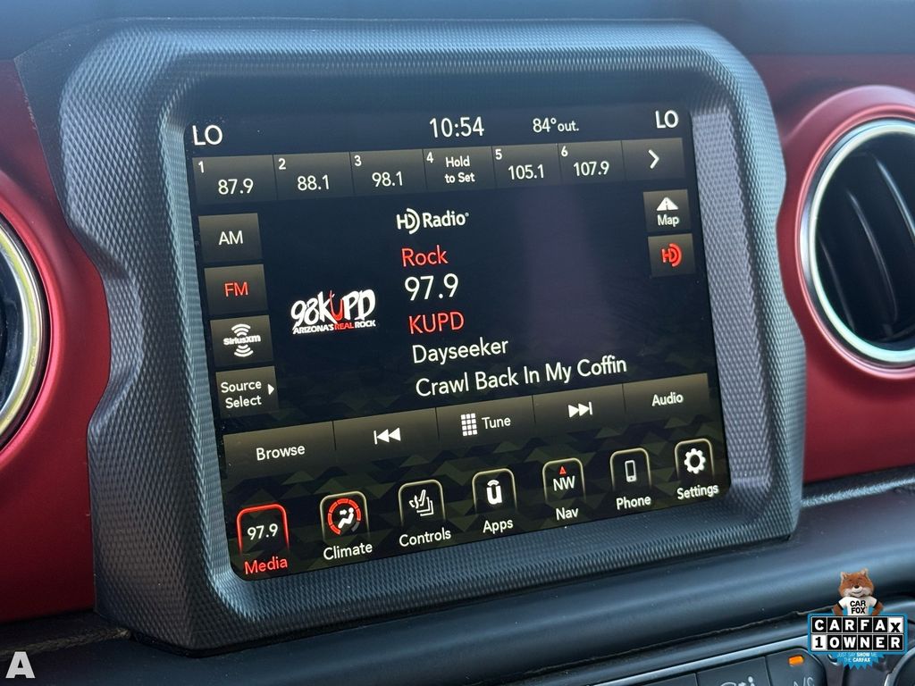 Used 2022 Sting-Gray Clearcoat Jeep Rubicon image 20