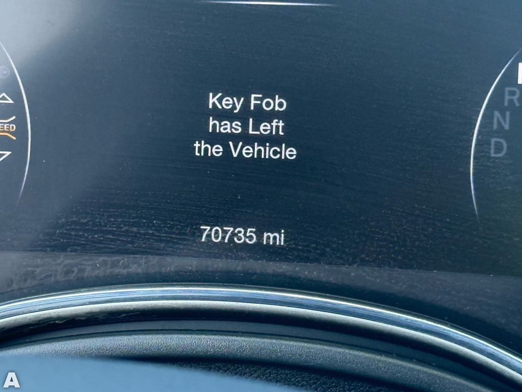 Used 2021 Diamond Black Crystal Pearlcoat Jeep Laredo E image 17