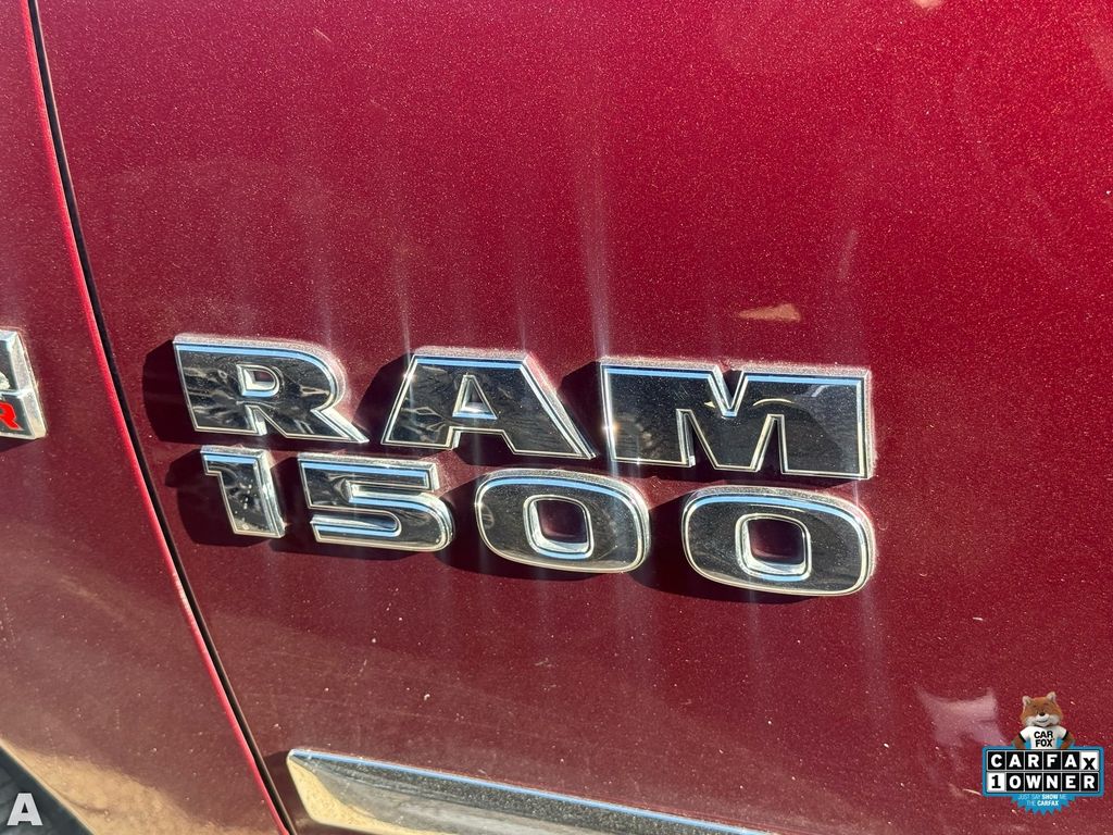 Used 2016 Delmonico Red Pearlcoat Ram Lone Star image 10