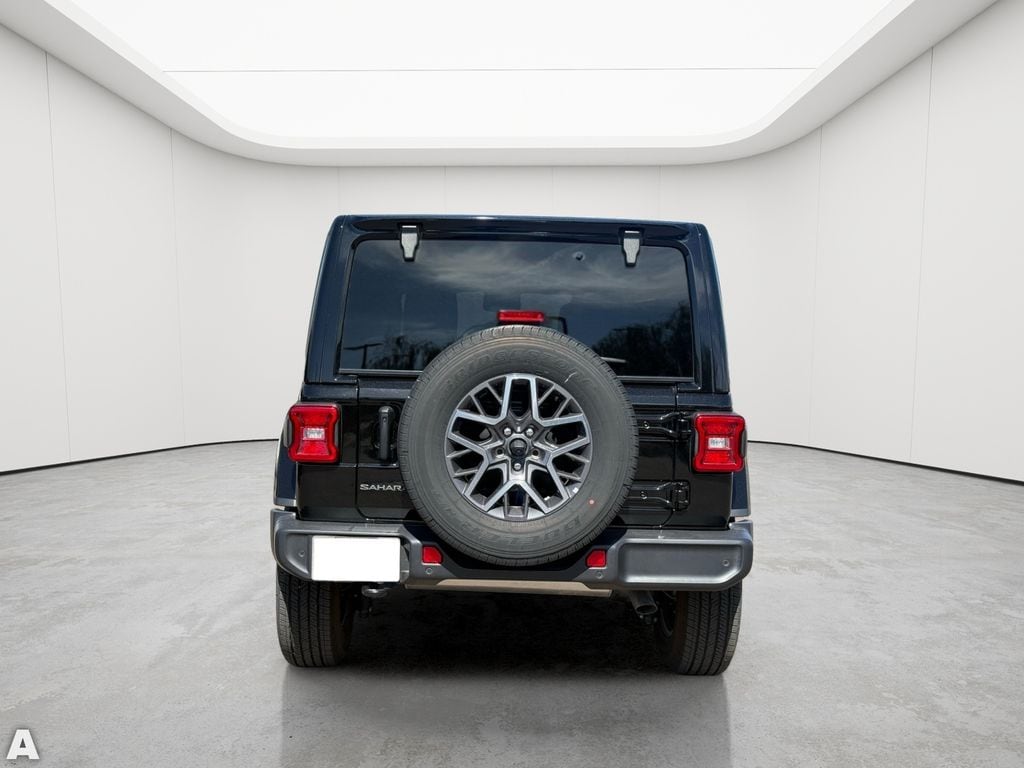 Used 2025 Black Clearcoat Jeep Sahara image 6