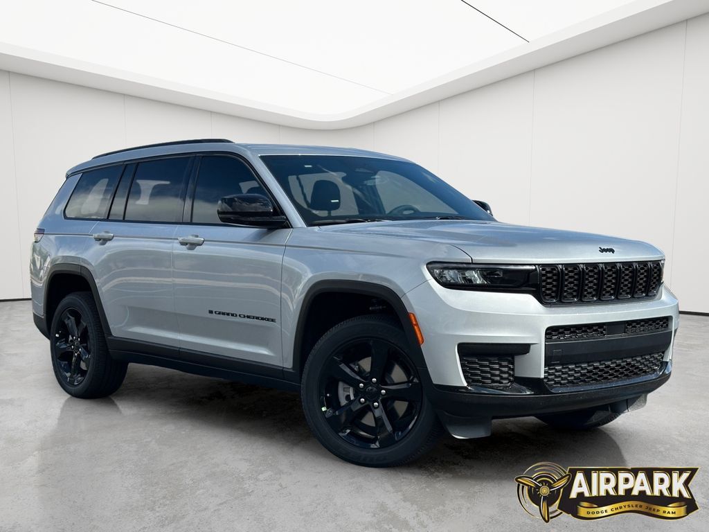 New 2025 Silver Zynith Jeep Laredo image 2