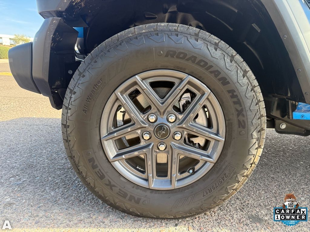 Used 2025 Hydro Blue Pearl Coat Jeep Sport S image 10