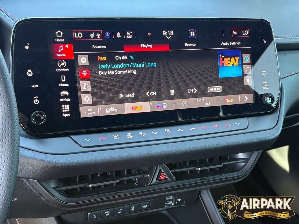 New 2026 Diamond Black Crystal Pearlcoat Dodge Scat Pack image 16