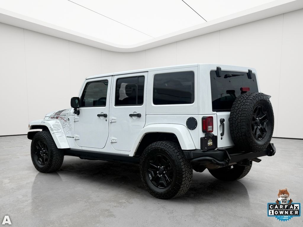 Used 2016 Jeep Wrangler Unlimited Sahara SUV