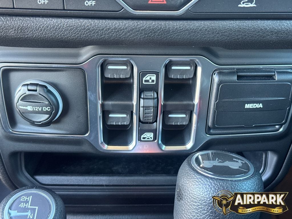 New 2026 41 Jeep Sport image 27