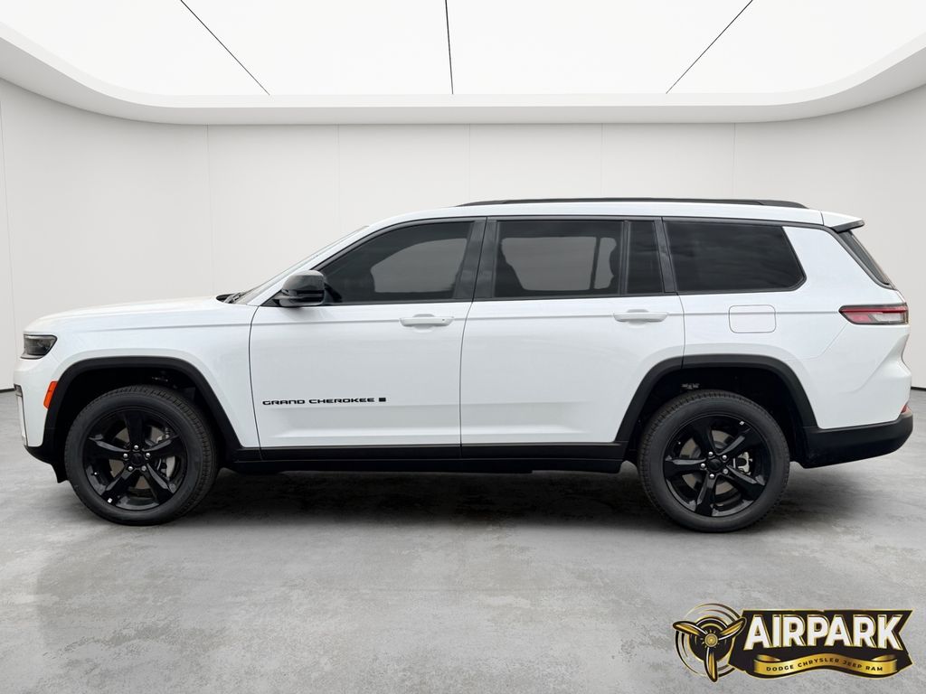 New 2026 Bright White Jeep Limited image 7