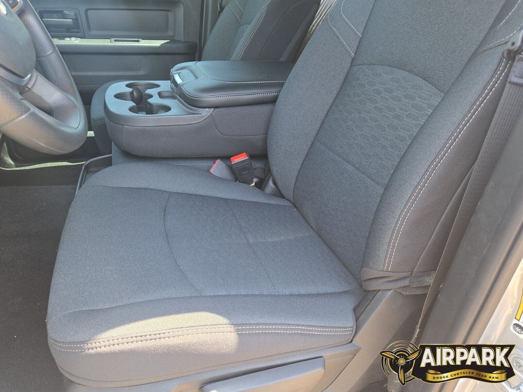 New 2026 Silver Zynith Ram Tradesman image 15