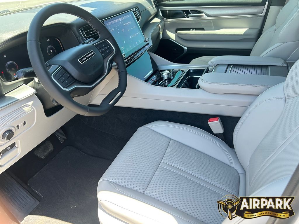 New 2026 Bright White Jeep Limited image 20