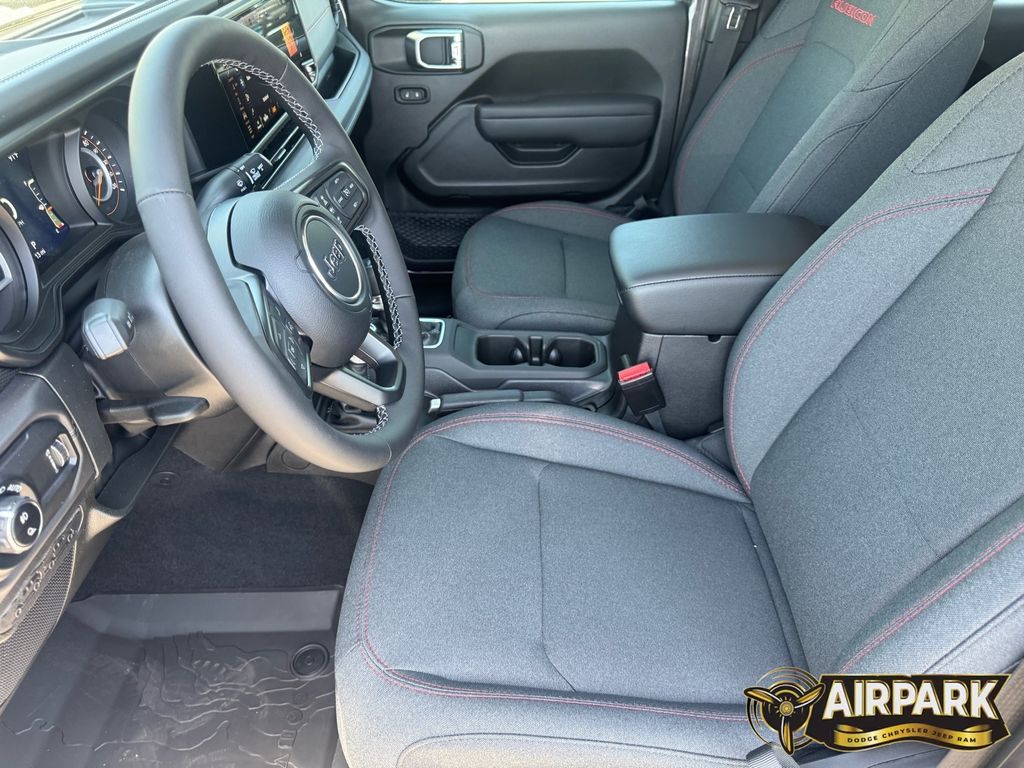 New 2025 Granite Crystal Jeep Rubicon image 15