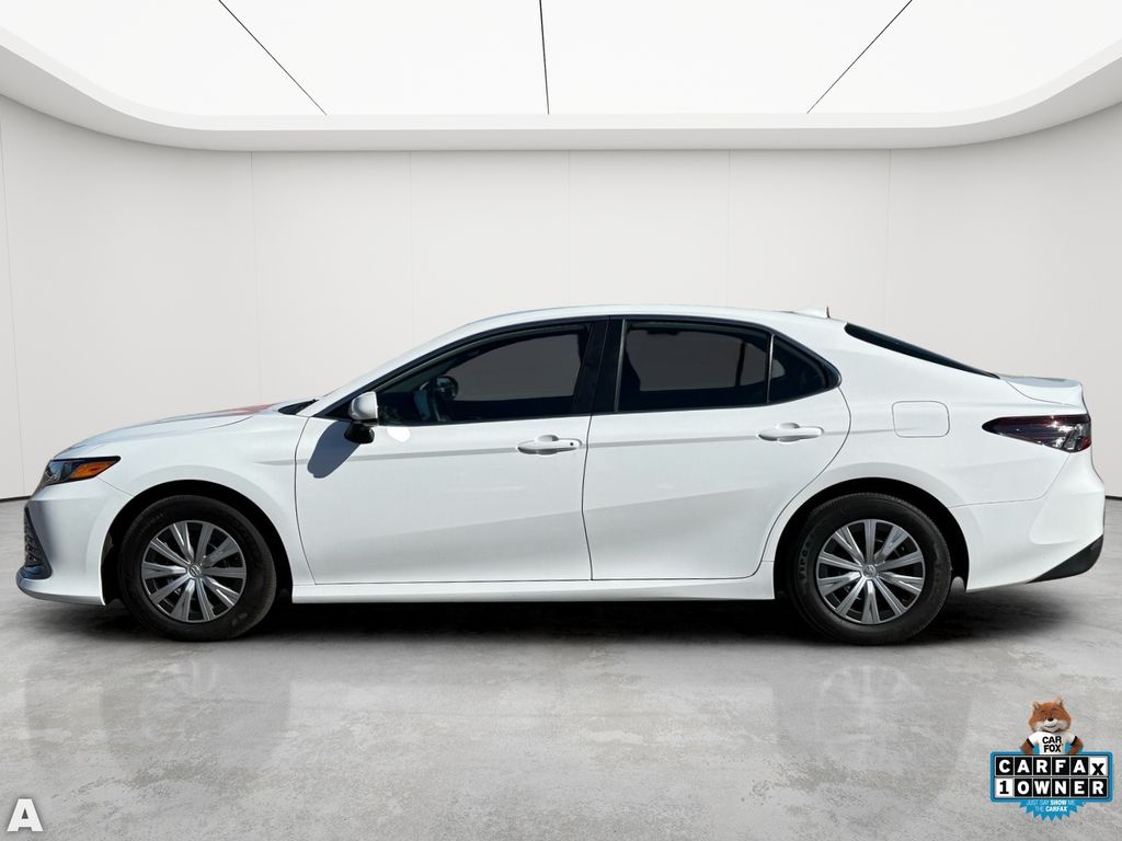 Used 2023 White Toyota LE image 3