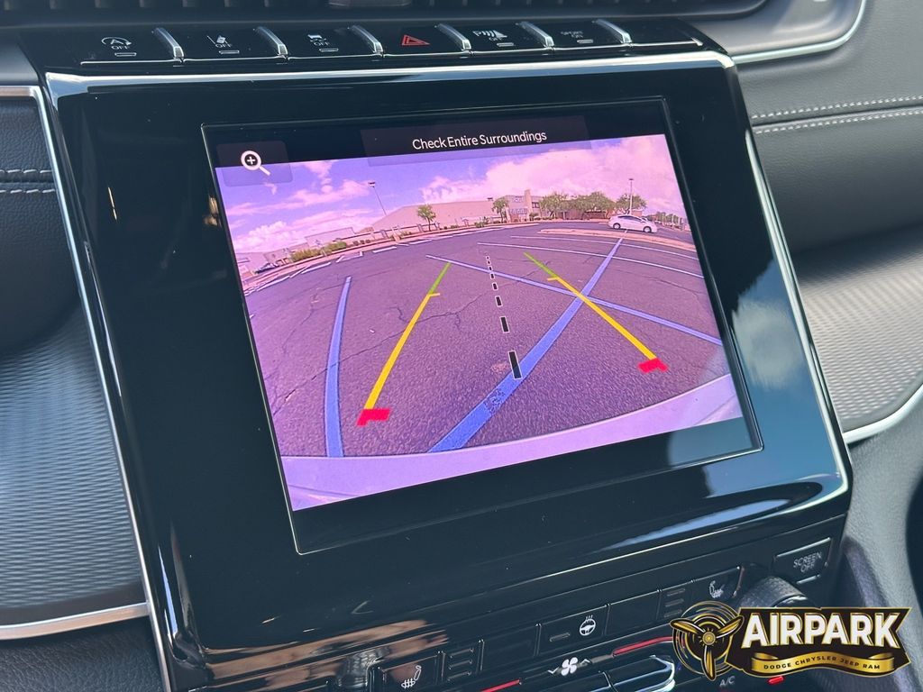 New 2025 Silver Zynith Jeep Laredo image 20