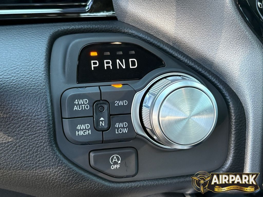 New 2026 Silver Zynith Ram Laramie image 18