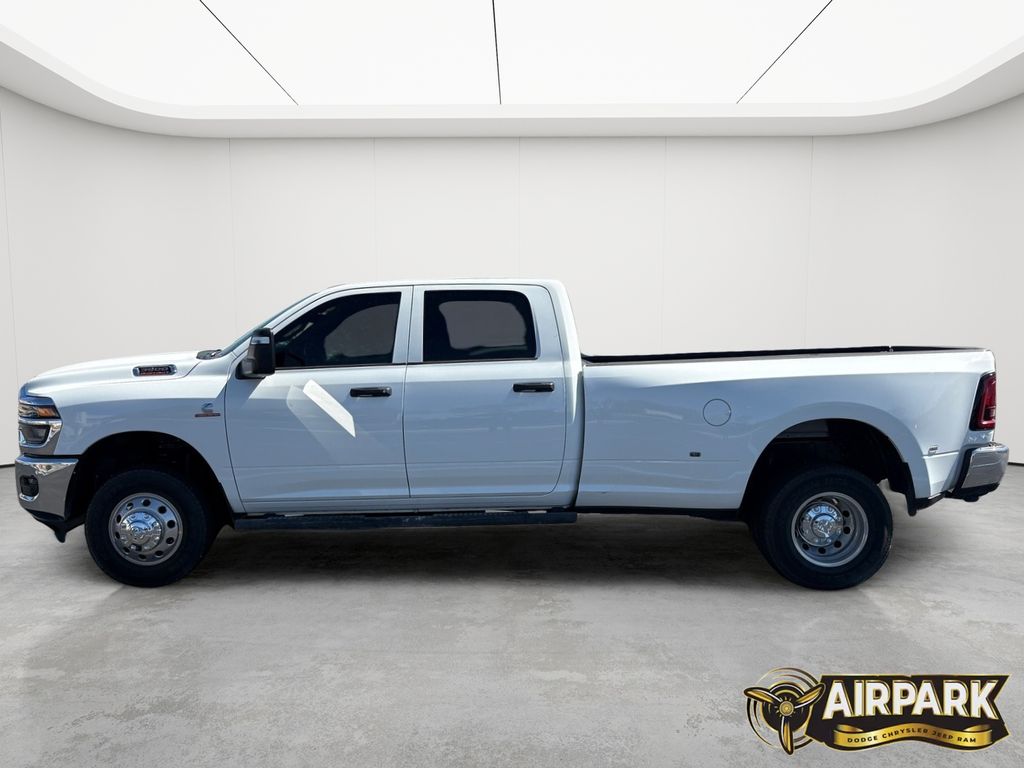 New 2026 Bright White Ram Tradesman image 7
