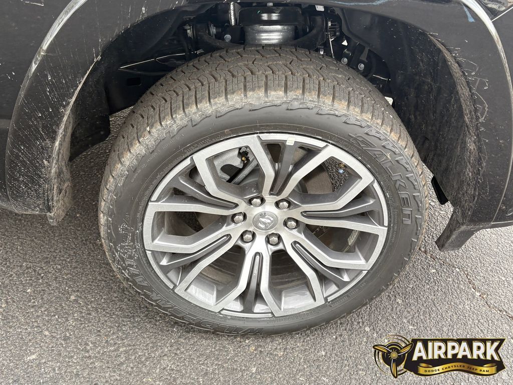 New 2026 Diamond Black Crystal Pearlcoat Ram Tungsten image 10