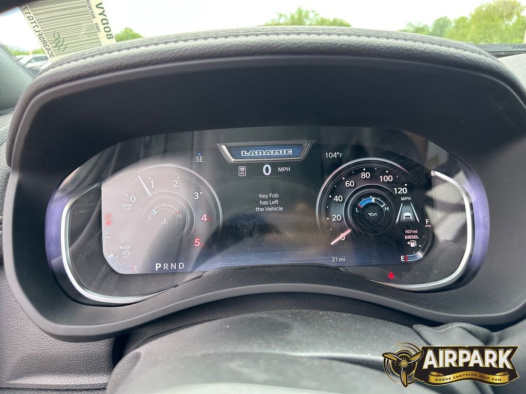 New 2026 Diamond Black Crystal Pearlcoat Ram Laramie image 17