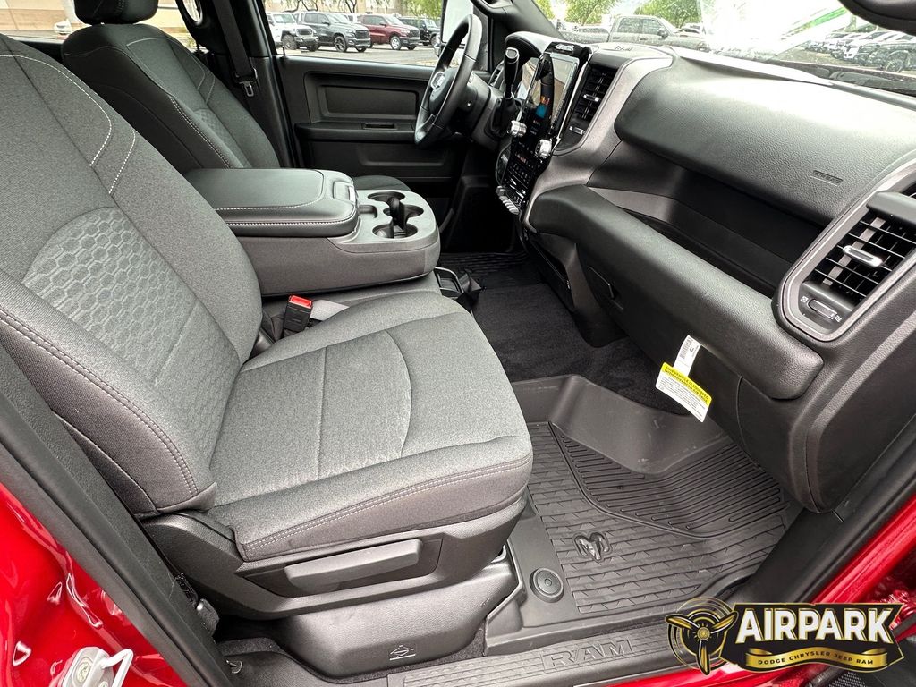 New 2026 Molten Red Pearlcoat Ram Tradesman image 12