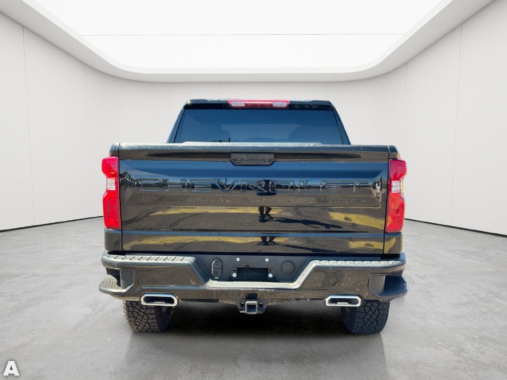 Used 2024 Black Chevrolet Custom Trail Boss image 9