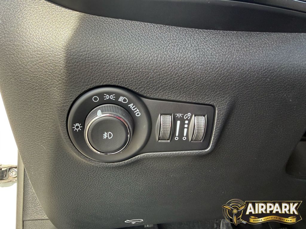 New 2026 Bright White Jeep Limited image 14