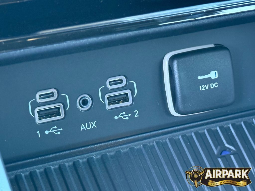 New 2026 Baltic Gray Jeep Laredo image 19