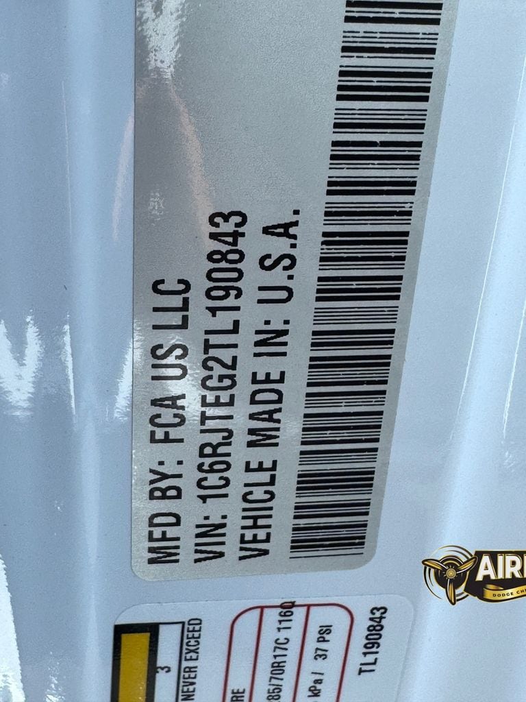New 2026 Bright White Jeep Mojave image 32