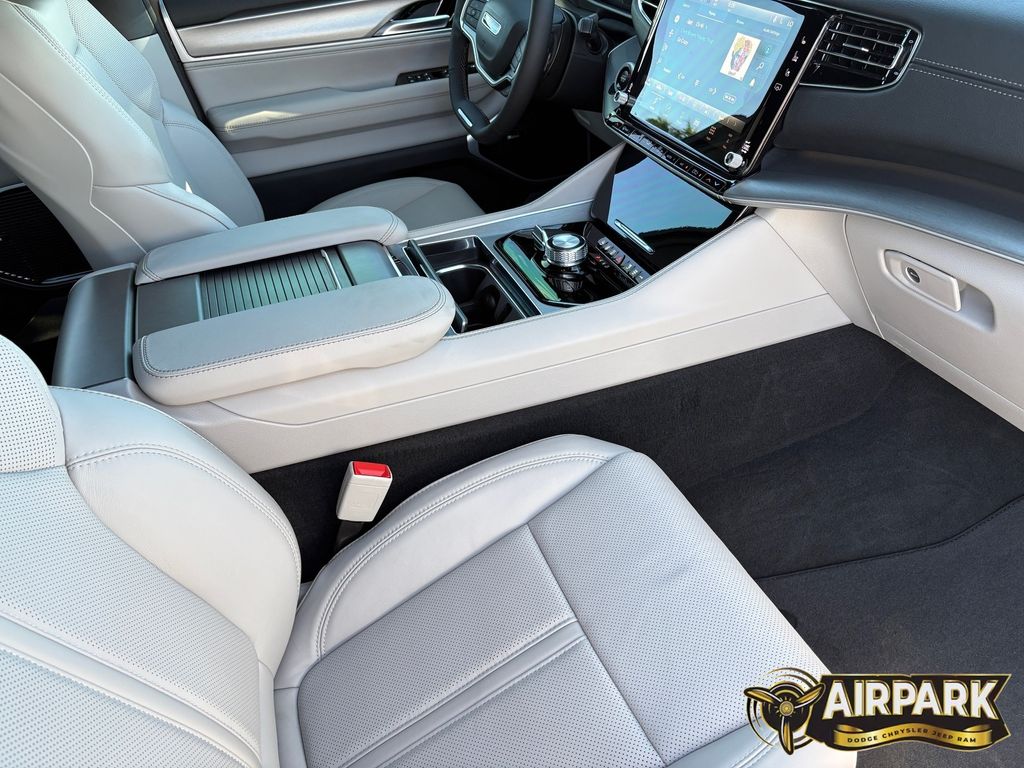 New 2026 Silver Zynith Jeep Limited image 11