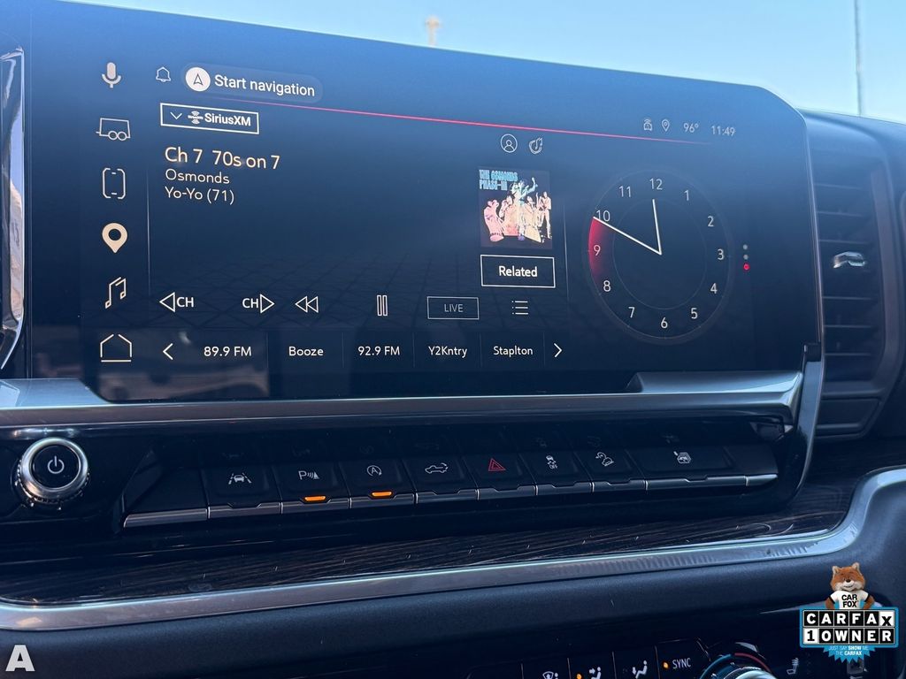 Used 2025 Onyx Black GMC Elevation image 20