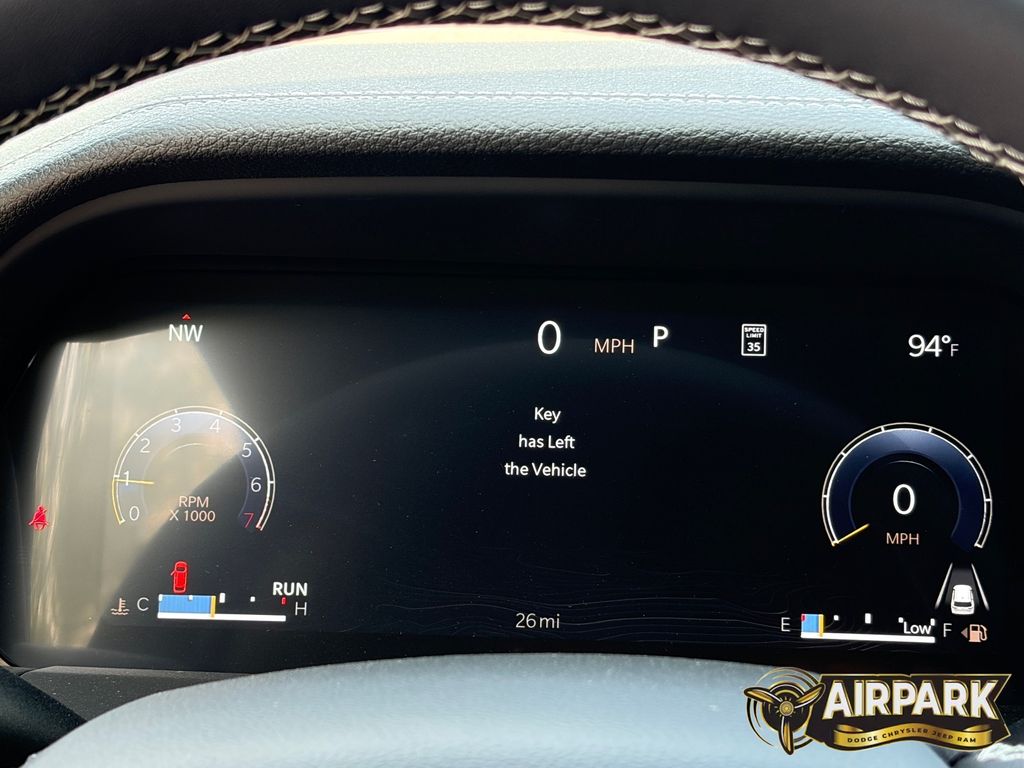 New 2026 Diamond Black Crystal Pearlcoat Jeep Laredo image 22