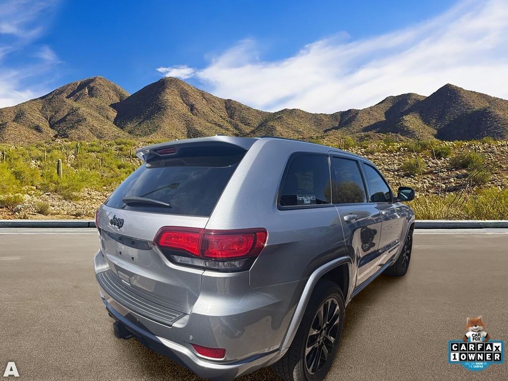 Used 2021 Jeep Grand Cherokee Laredo X SUV