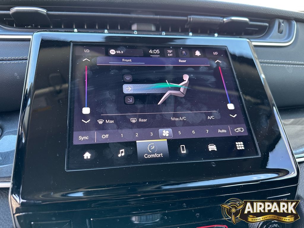 New 2023 Silver Zynith Jeep L Laredo image 20