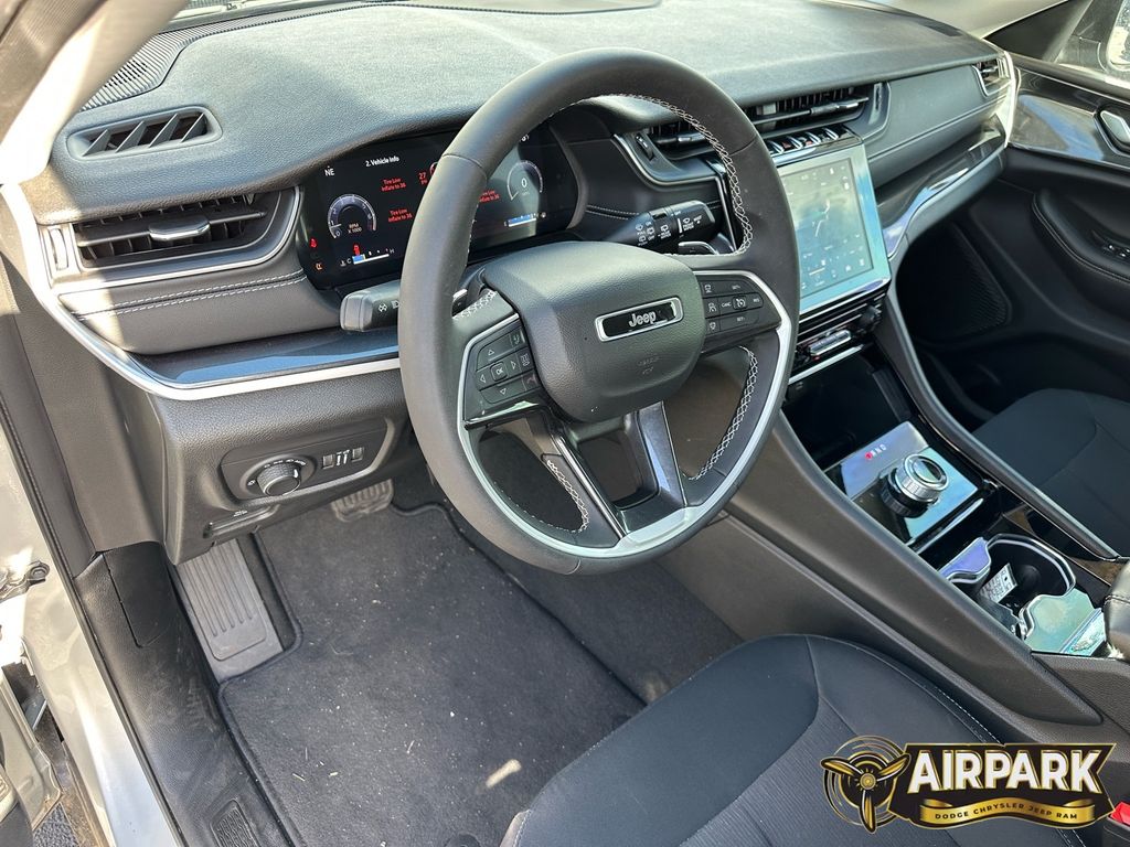 New 2023 Silver Zynith Jeep L Laredo image 16