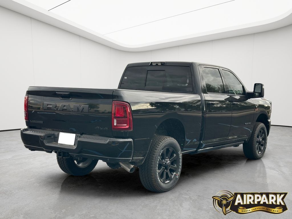 New 2026 Diamond Black Crystal Pearlcoat Ram Laramie image 4