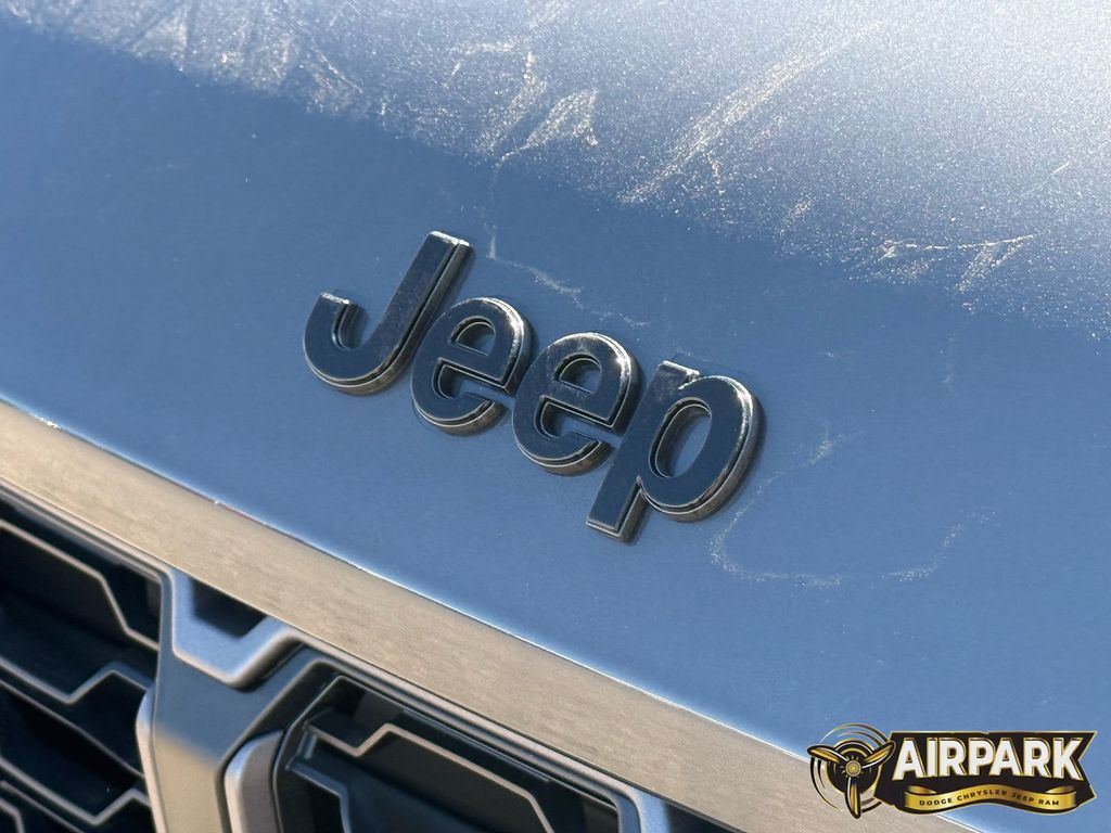 New 2026 Baltic Gray Jeep Laredo image 28