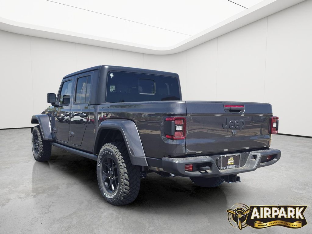 New 2025 Granite Crystal Jeep Sport image 6