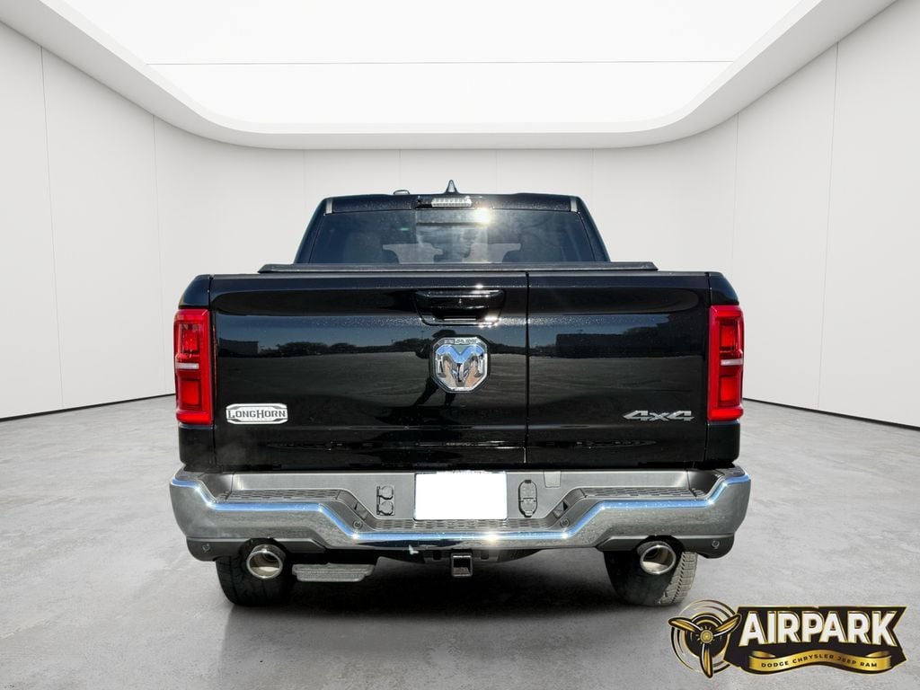 New 2026 Diamond Black Crystal Pearlcoat Ram Limited image 6