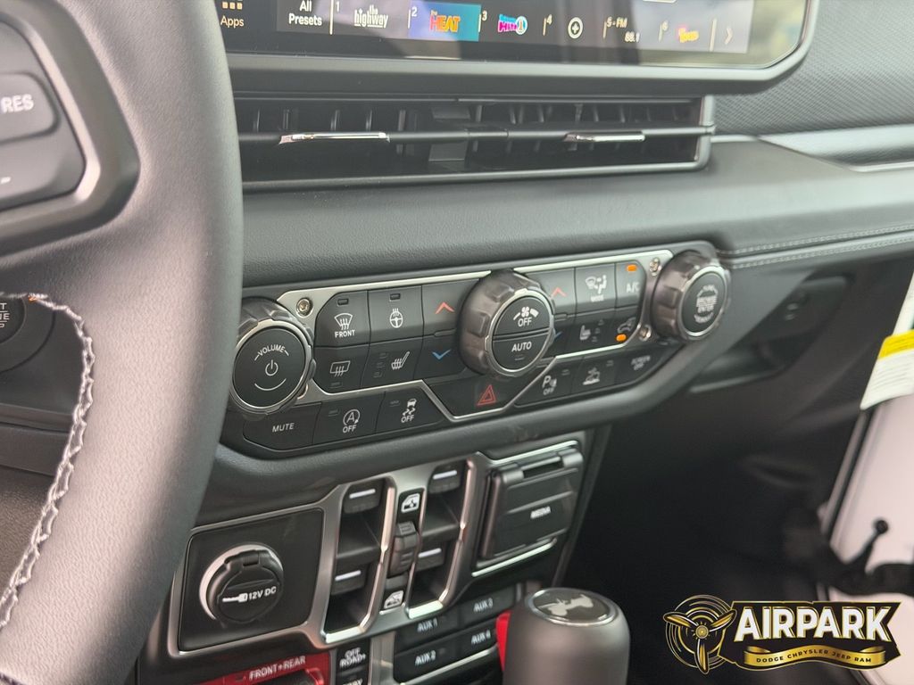 New 2026 Bright White Jeep Rubicon image 17