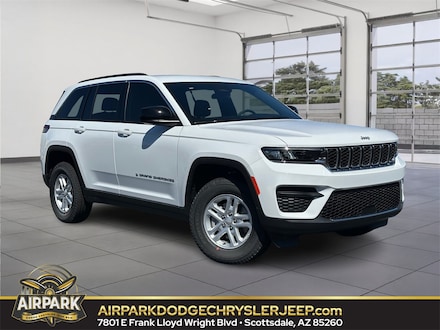 2025 Jeep Grand Cherokee Laredo Sport Utility