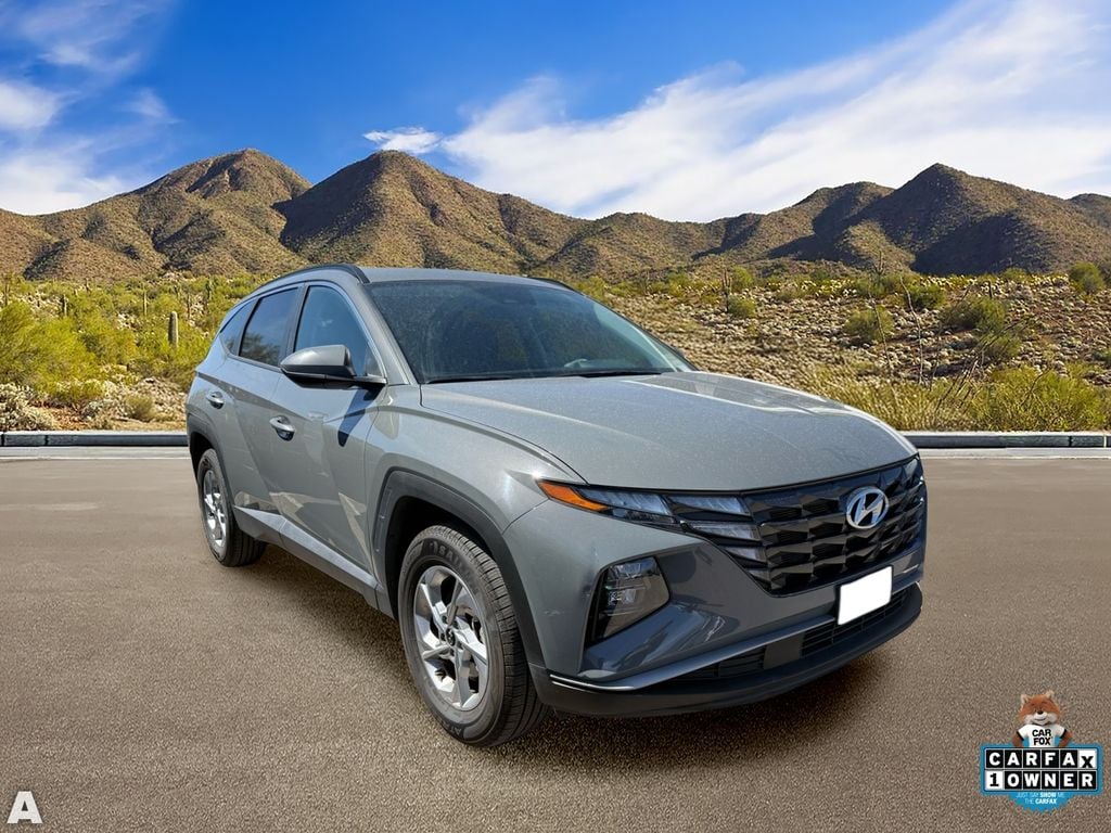 Used 2024 Gray Hyundai SEL image 5