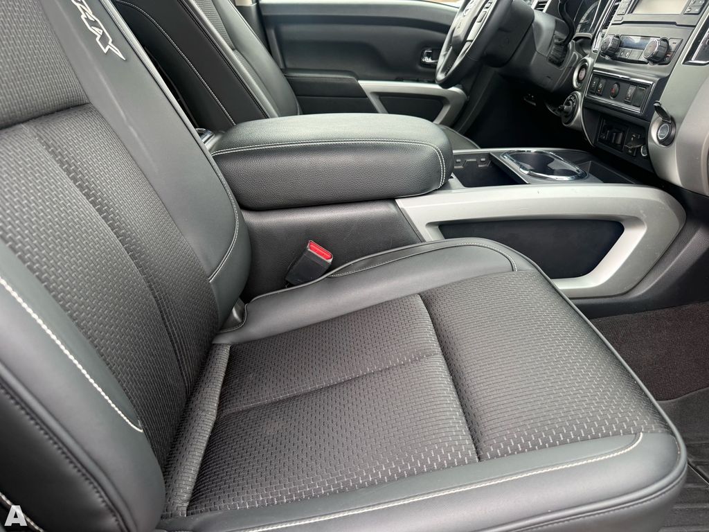 Used 2017 Pearl White Nissan PRO-4X image 30