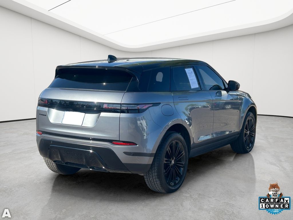 Used 2025 Eiger Gray Metallic Land Rover S image 5